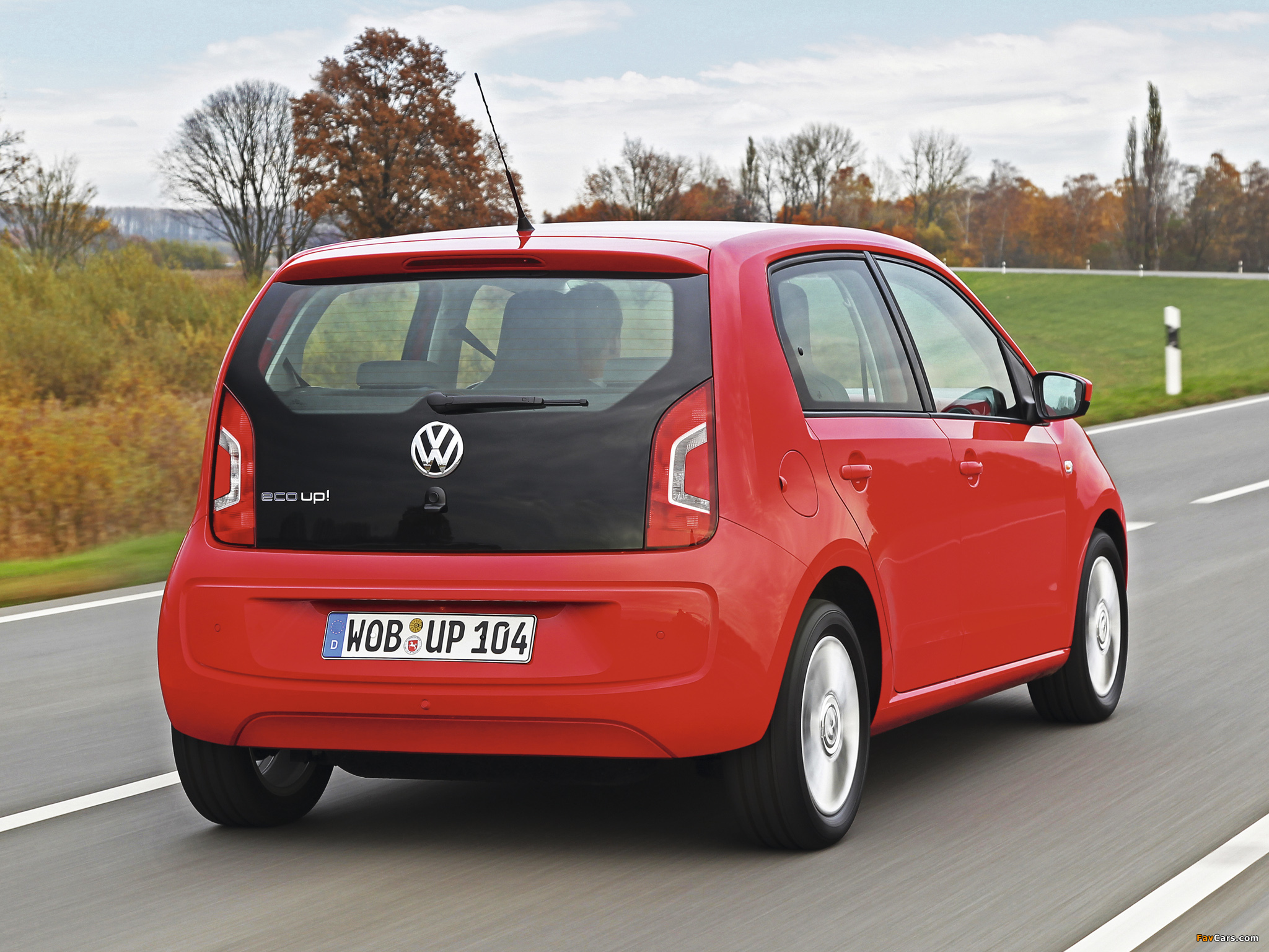 Photos of Volkswagen eco up! 5-door 2013 (2048 x 1536)