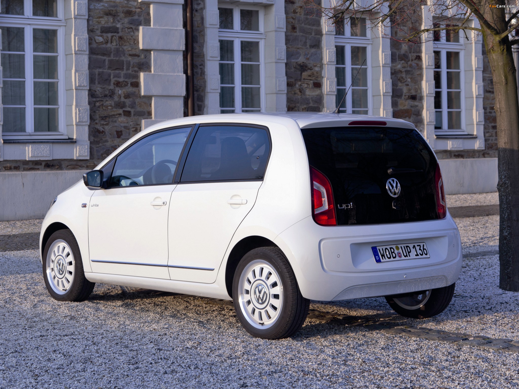 Pictures of Volkswagen up! White 5-door 2012 (2048 x 1536)