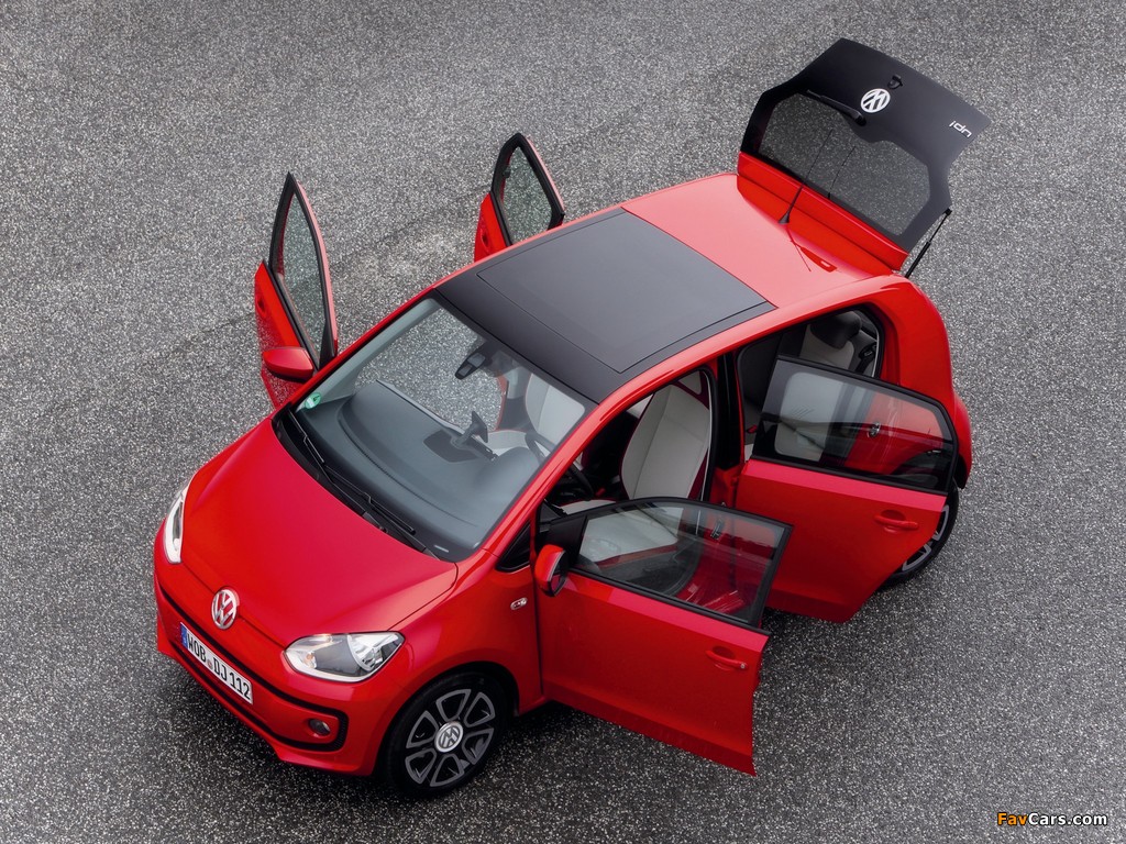 Volkswagen up! 5-door 2012 photos (1024 x 768)