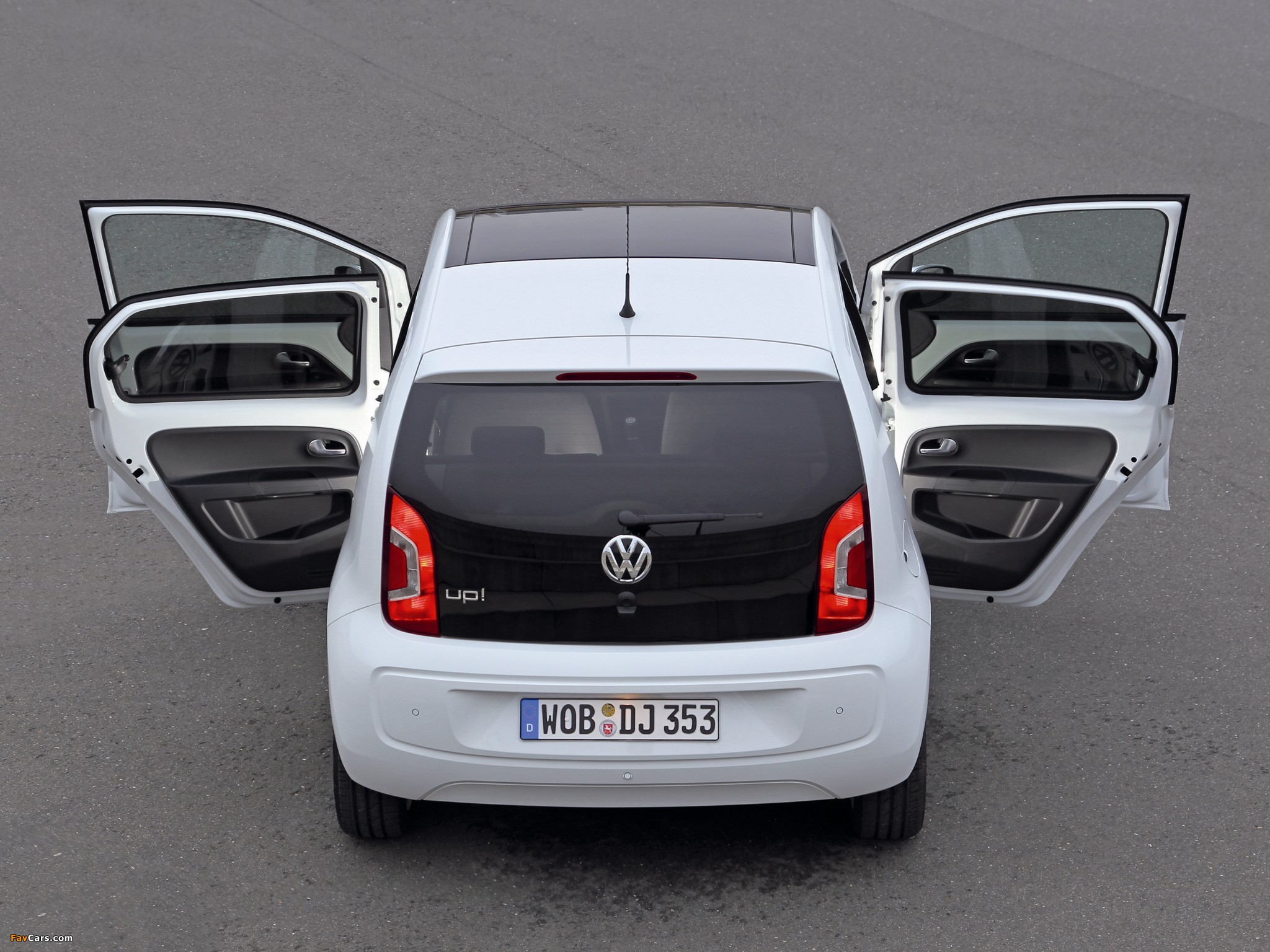 Volkswagen up! White 5-door 2012 photos (2048 x 1536)