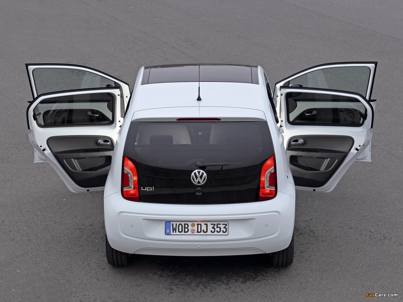 Volkswagen up! White 5-door 2012 photos (1280 x 960)