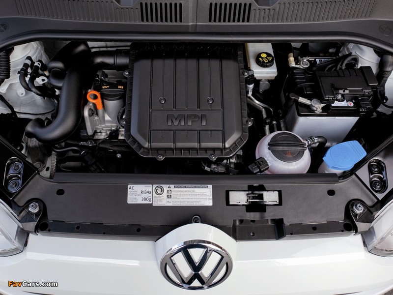 Volkswagen up! White 5-door 2012 photos (800 x 600)