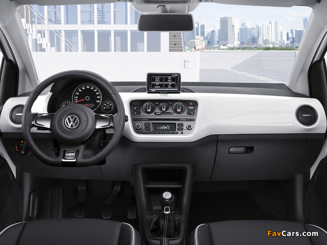 Volkswagen up! White 3-door 2011 wallpapers (640 x 480)