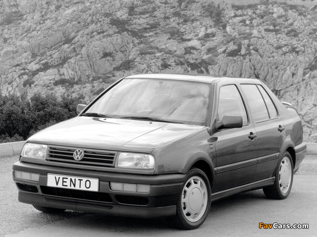 Volkswagen Vento GT 1991–98 photos (640 x 480)