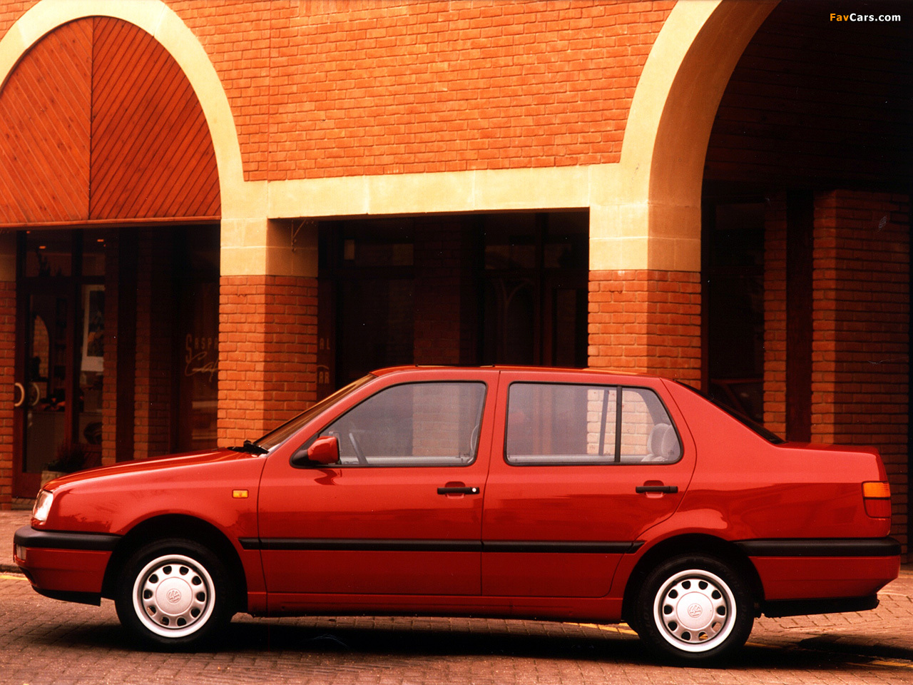 Volkswagen Vento 1991–98 wallpapers (1280 x 960)