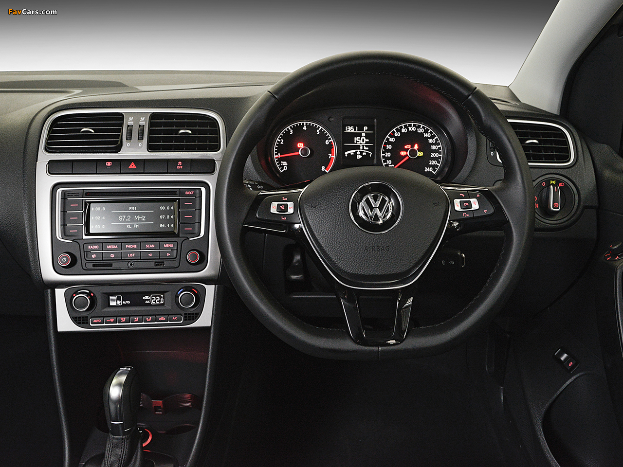 Volkswagen Vento 2016 photos (1280 x 960)