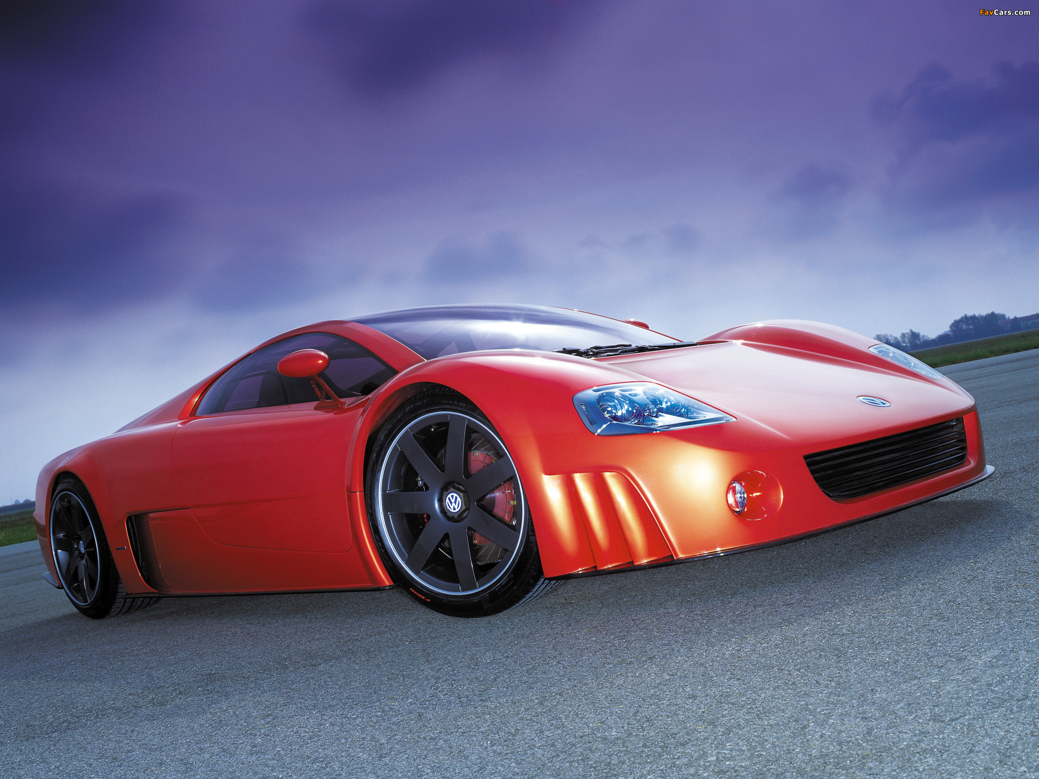 Volkswagen W12 Coupe Concept 2001 wallpapers (2048 x 1536)