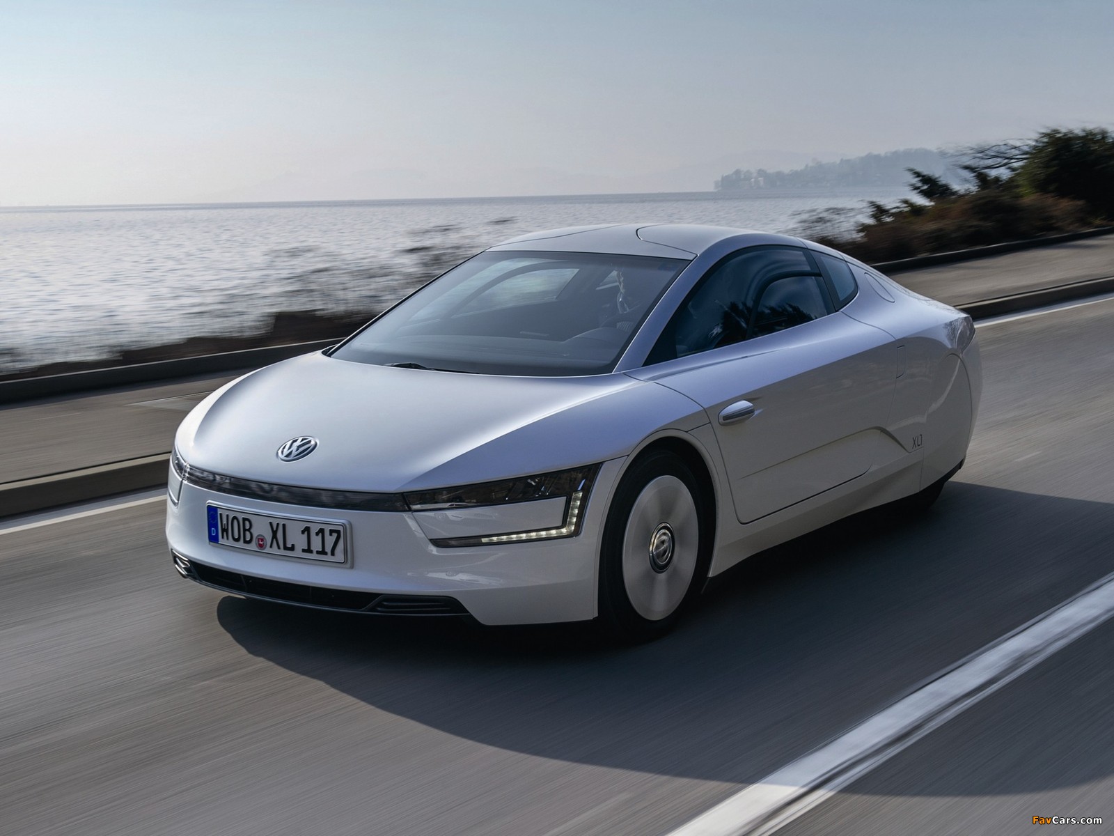 Volkswagen XL1 2013 wallpapers (1600 x 1200)