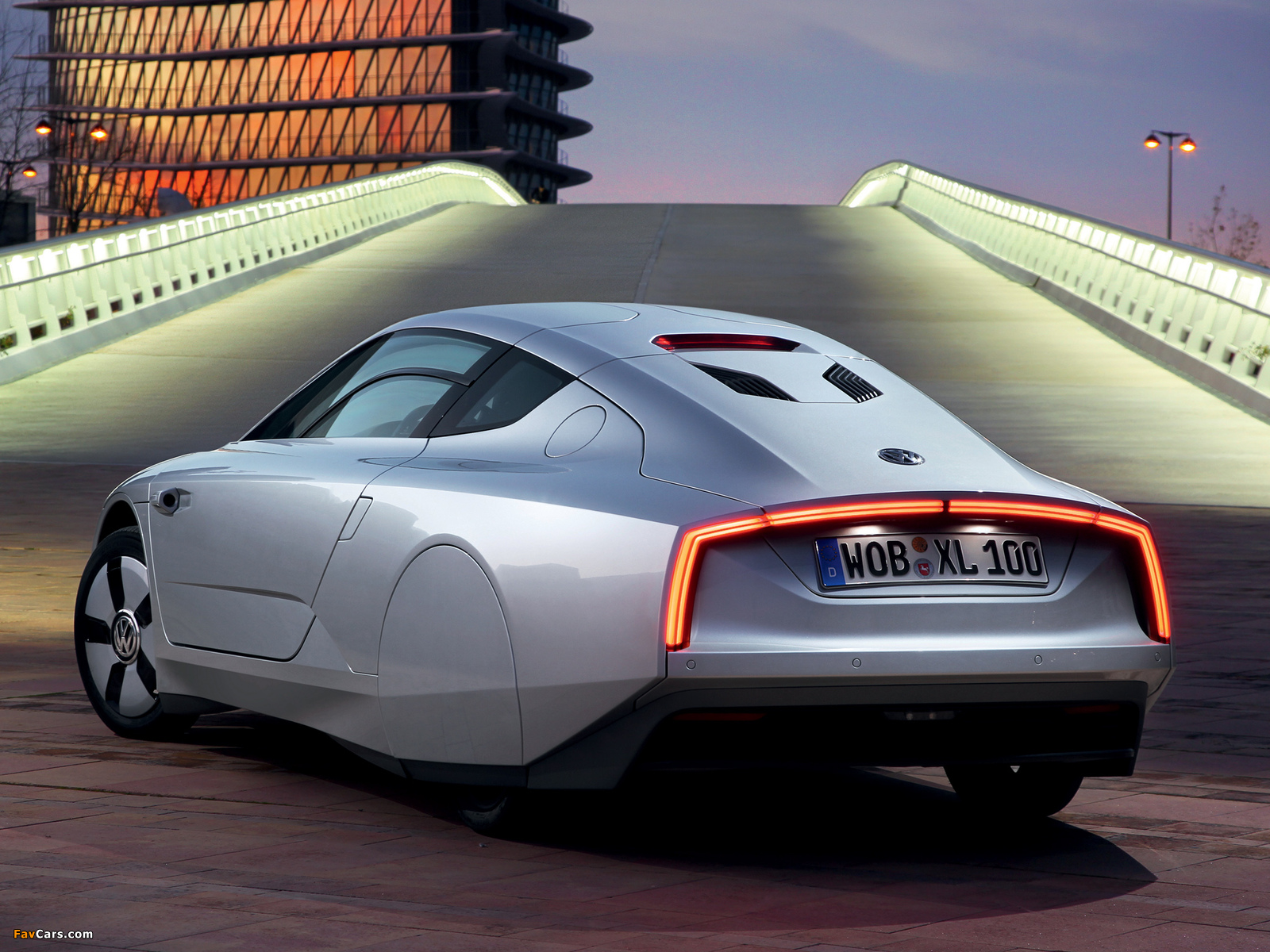 Volkswagen XL1 2013 wallpapers (1600 x 1200)