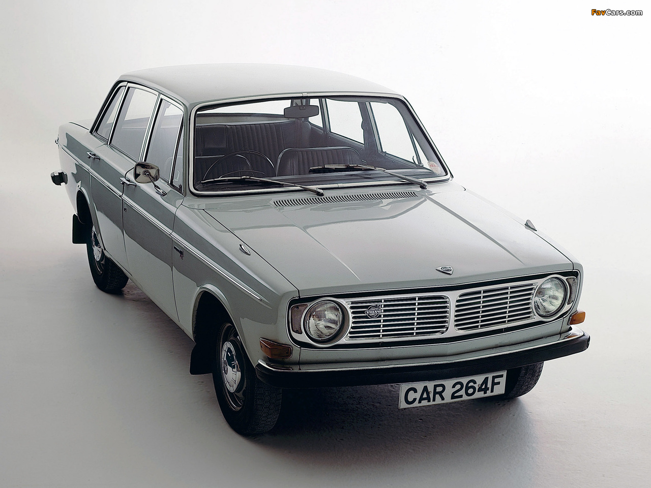 Photos of Volvo 144 UK-spec 1967–71 (1280 x 960)
