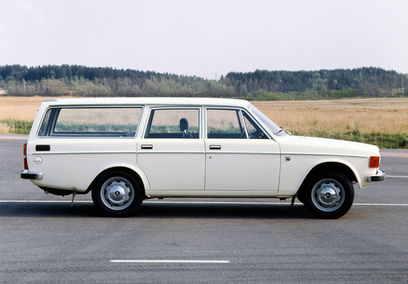 Photos of Volvo 145 1973–74
