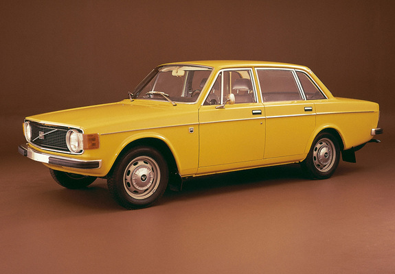 Photos of Volvo 144 1973–74