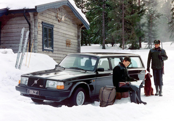 Pictures of Volvo 245 GLT 1981–84