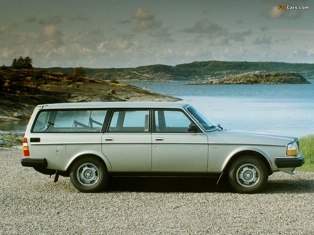 Volvo 240 GLE Kombi 1983 images (1024 x 768)