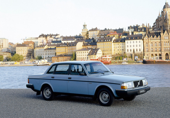 Volvo 244 wallpapers