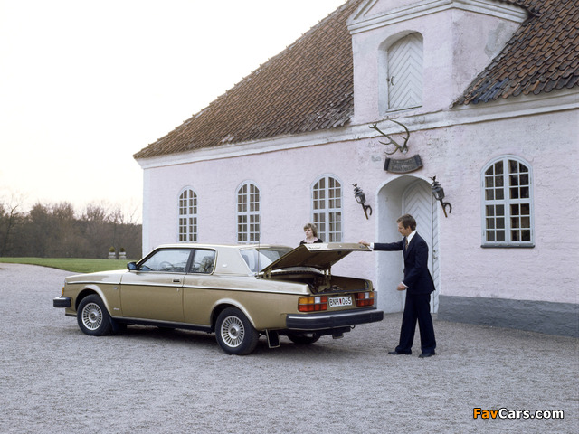 Pictures of Volvo 262 C 1977–81 (640 x 480)