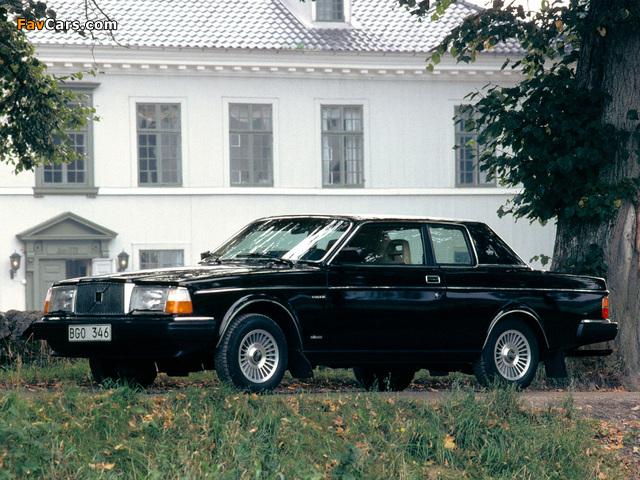 Volvo 262 C 1977–81 wallpapers (640 x 480)