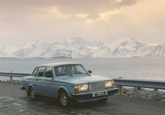 Volvo 264 GLE 1980–82 photos