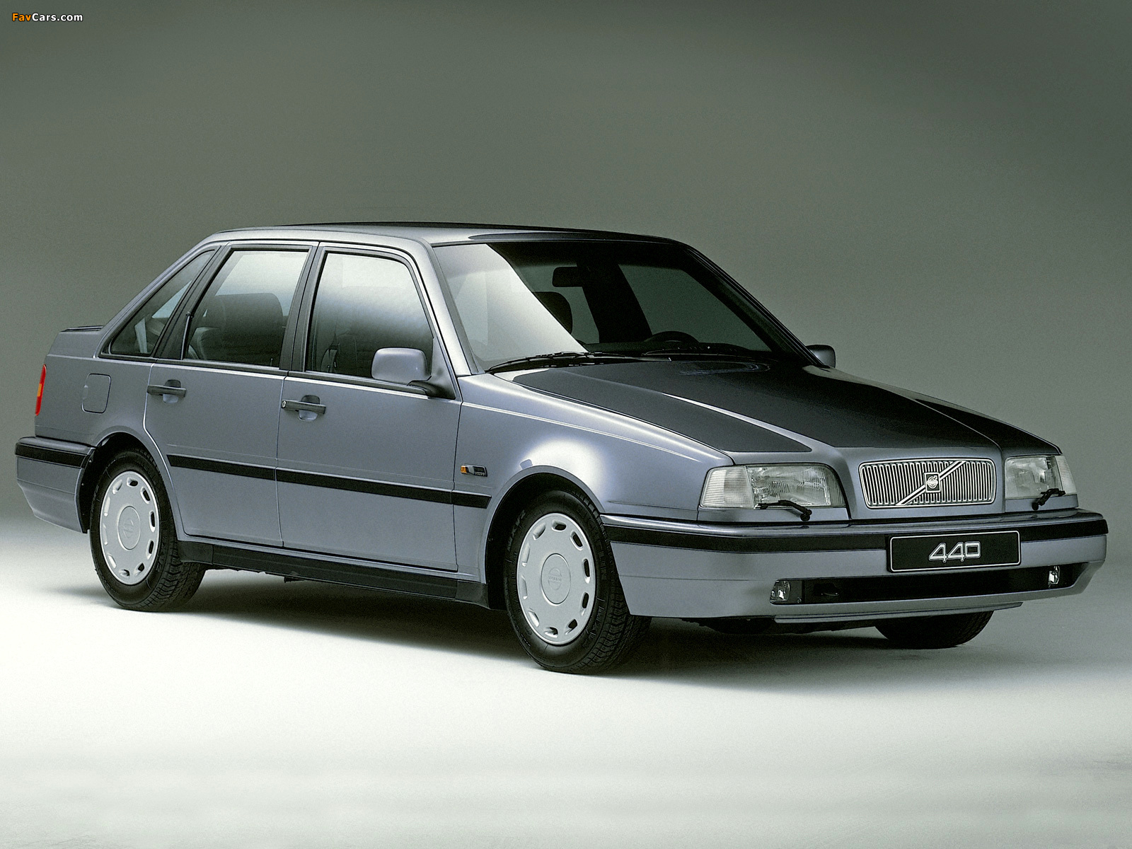 Photos of Volvo 440 1994–96 (1600 x 1200)