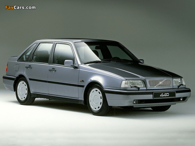 Photos of Volvo 440 1994–96 (640 x 480)