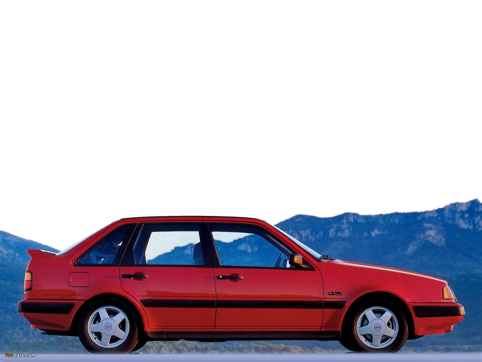 Pictures of Volvo 440 GLT 1988–94 (1600 x 1200)