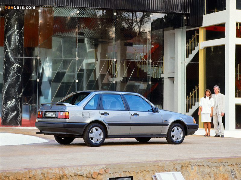 Volvo 440 Turbo 1988–94 pictures (800 x 600)