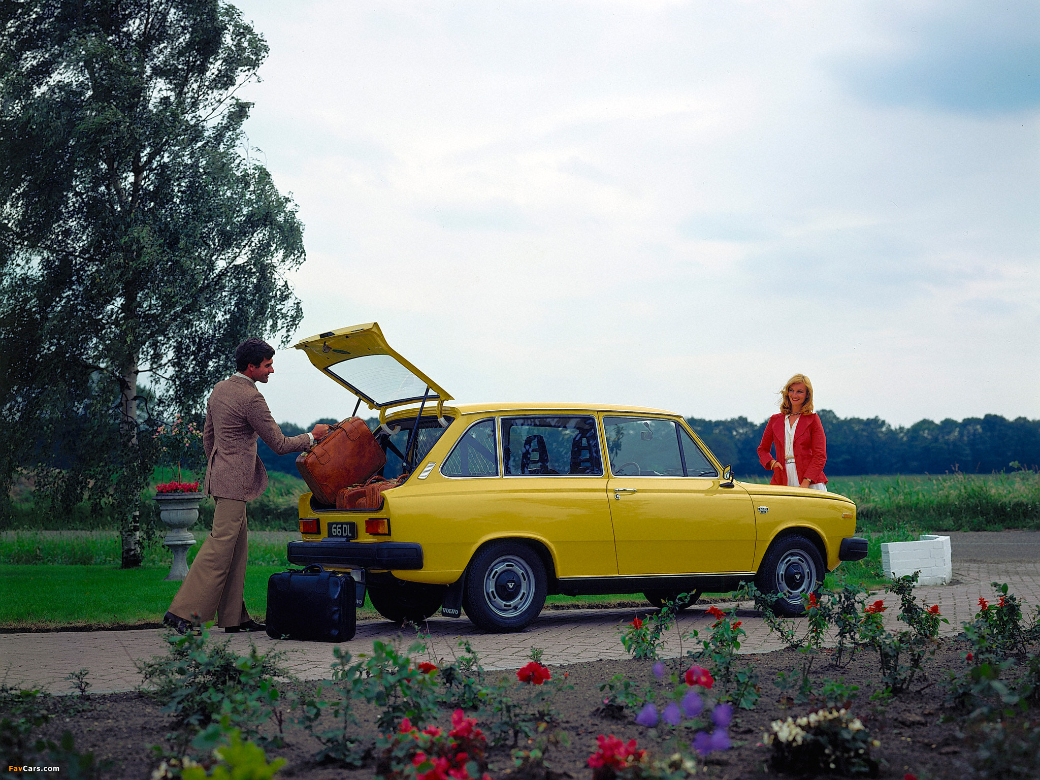 Volvo 66 DL Kombi 1975–80 wallpapers (2048 x 1536)