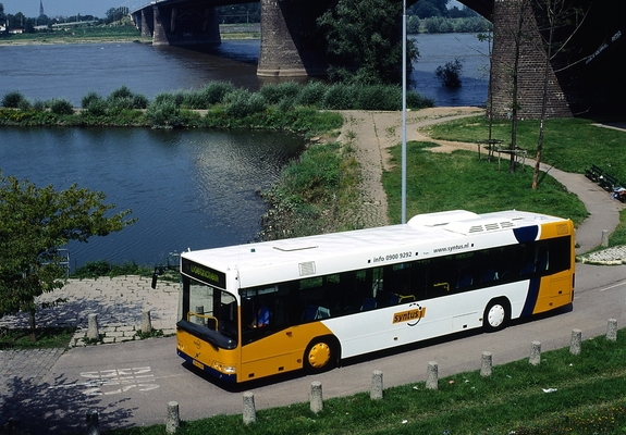 Images of Volvo 7700 1999–2003