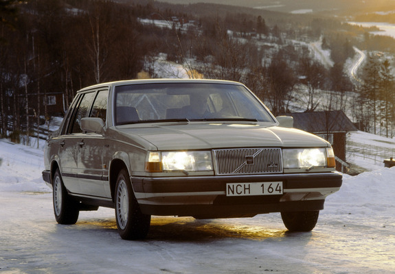 Volvo 760 GLE 1988–90 images