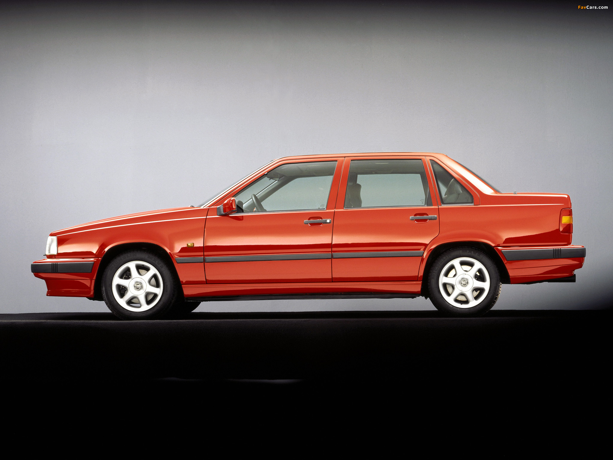 Pictures of Volvo 850 1991–93 (2048 x 1536)