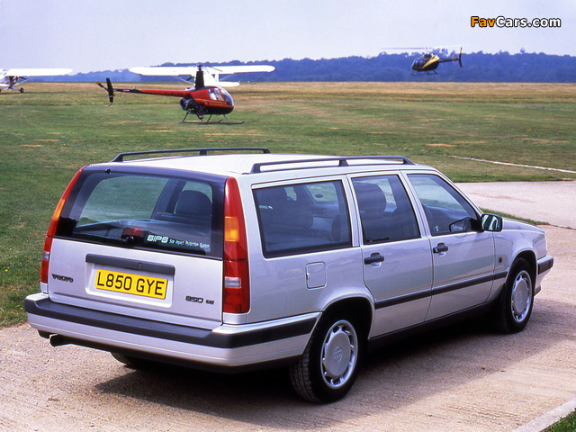 Volvo 850 Kombi UK-spec 1992–96 pictures (640 x 480)
