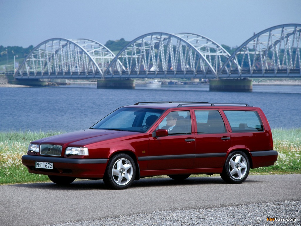 Volvo 850 Kombi Turbo 1994–96 wallpapers (1024 x 768)