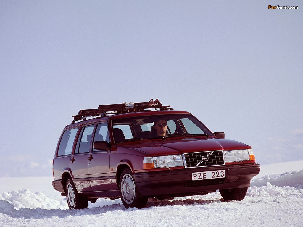 Volvo 940 Kombi 1990–98 pictures (1024 x 768)