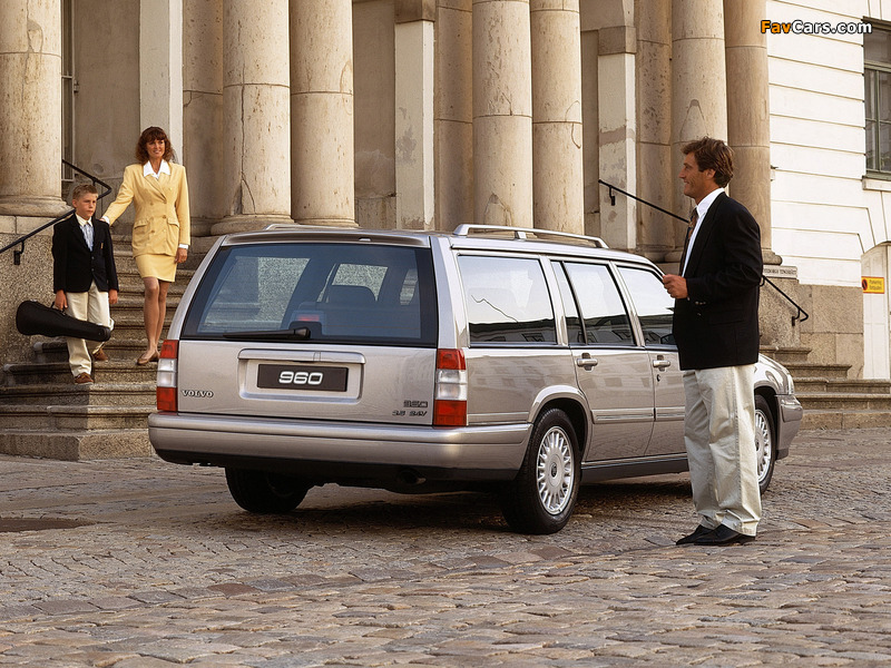 Pictures of Volvo 960 Kombi 1990–96 (800 x 600)