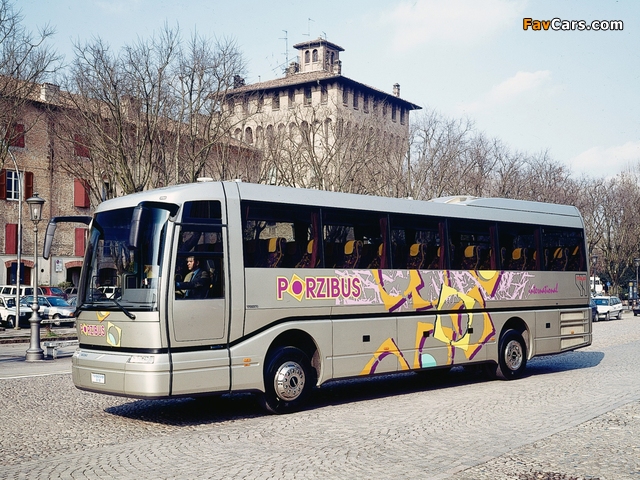 Images of Volvo B12 Italia 1991 (640 x 480)