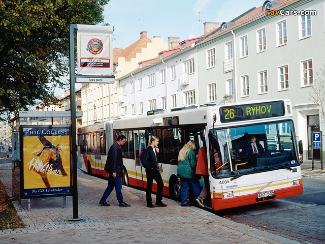 Images of Saffle Volvo B10L Articulated 1993–2000 (640 x 480)