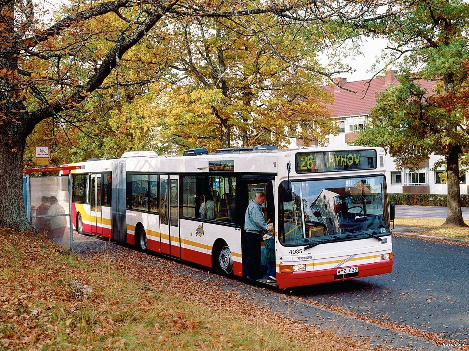 Saffle Volvo B10L Articulated 1993–2000 pictures (1600 x 1200)