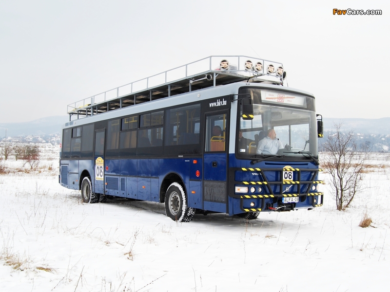 AlfaBusz Volvo B7R Rally Bus 2008 pictures (800 x 600)