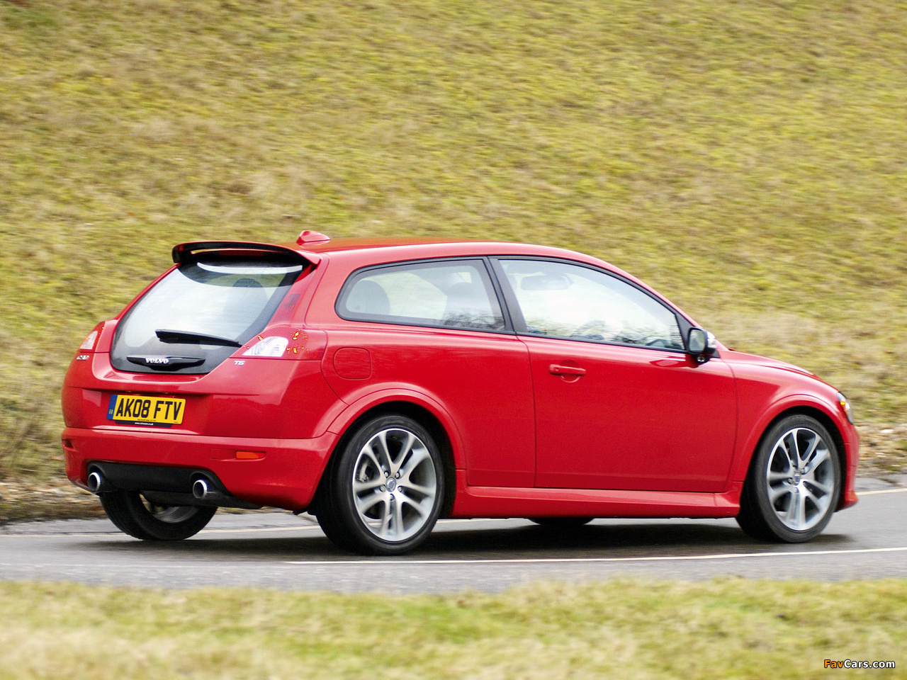 Images of Volvo C30 R-Design UK-spec 2008–09 (1280 x 960)