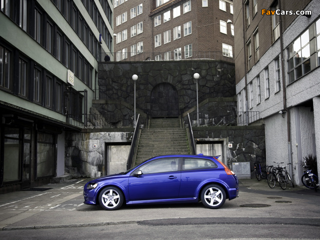 Photos of Volvo C30 R-Design 2008–09 (640 x 480)