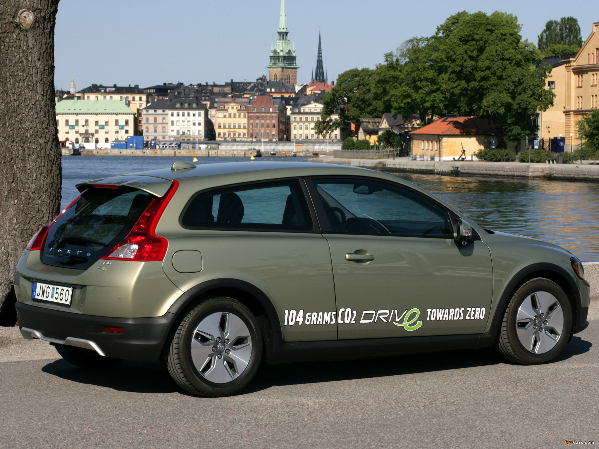 Photos of Volvo C30 DRIVe Efficiency 2008–09 (2048 x 1536)