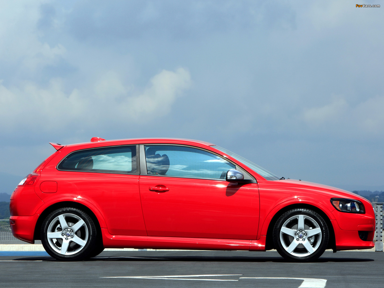 Photos of Volvo C30 R-Design DRIVe Efficiency UK-spec 2009 (1600 x 1200)