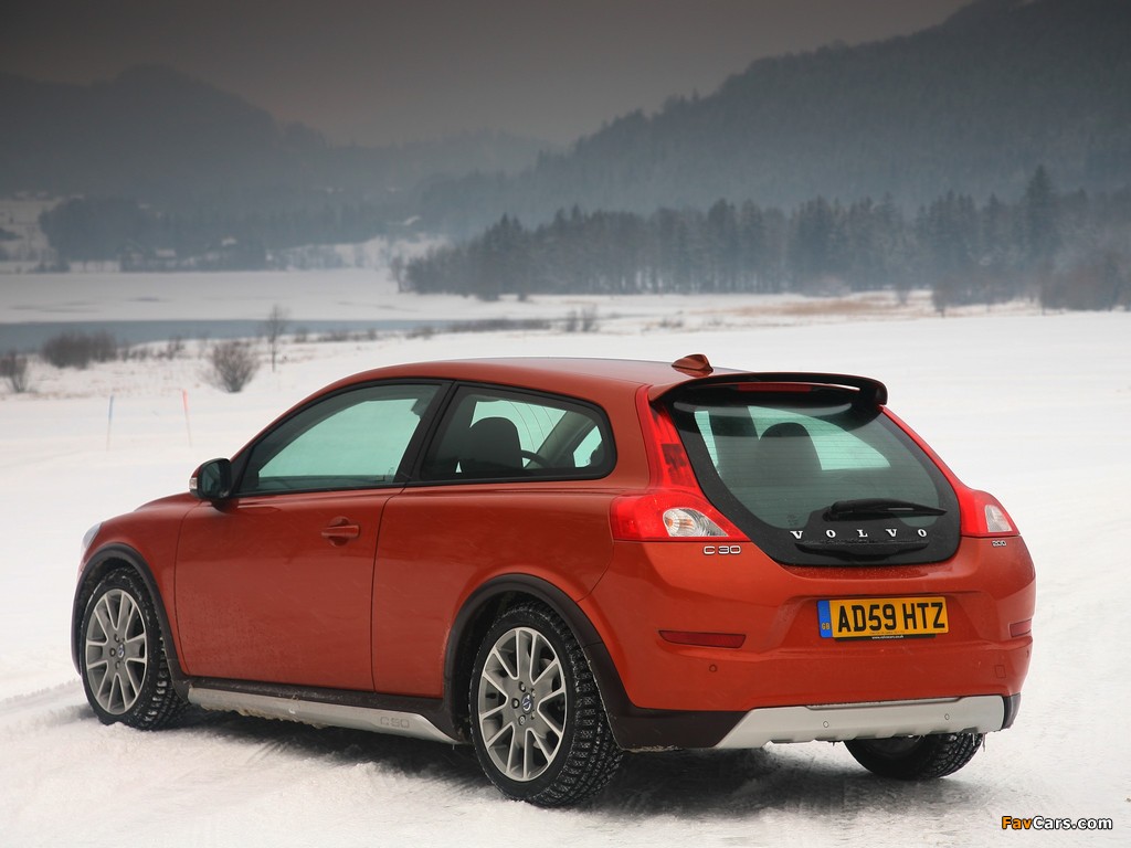 Photos of Volvo C30 2.0D UK-spec 2010 (1024 x 768)