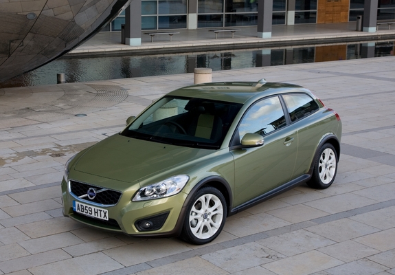 Photos of Volvo C30 2.0D UK-spec 2010