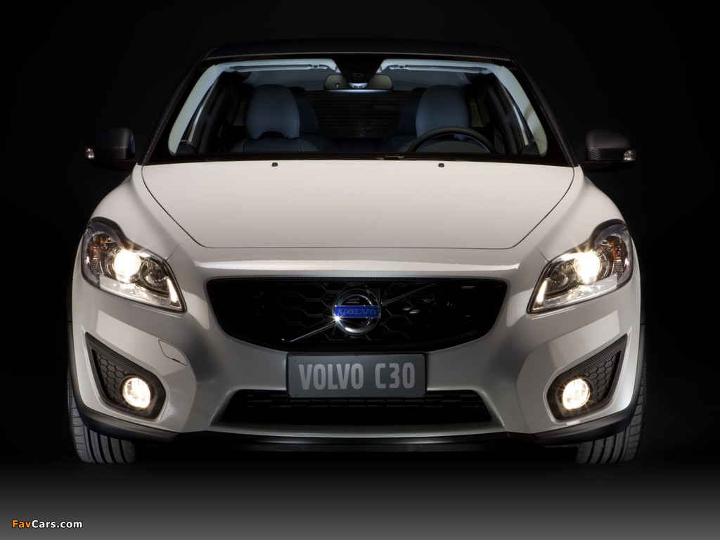 Photos of Volvo C30 Black Design 2011 (1024 x 768)