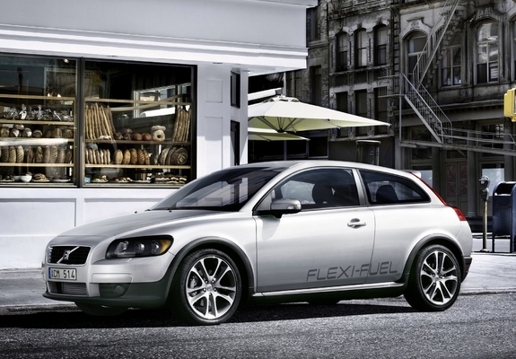 Volvo C30 2006–09 photos