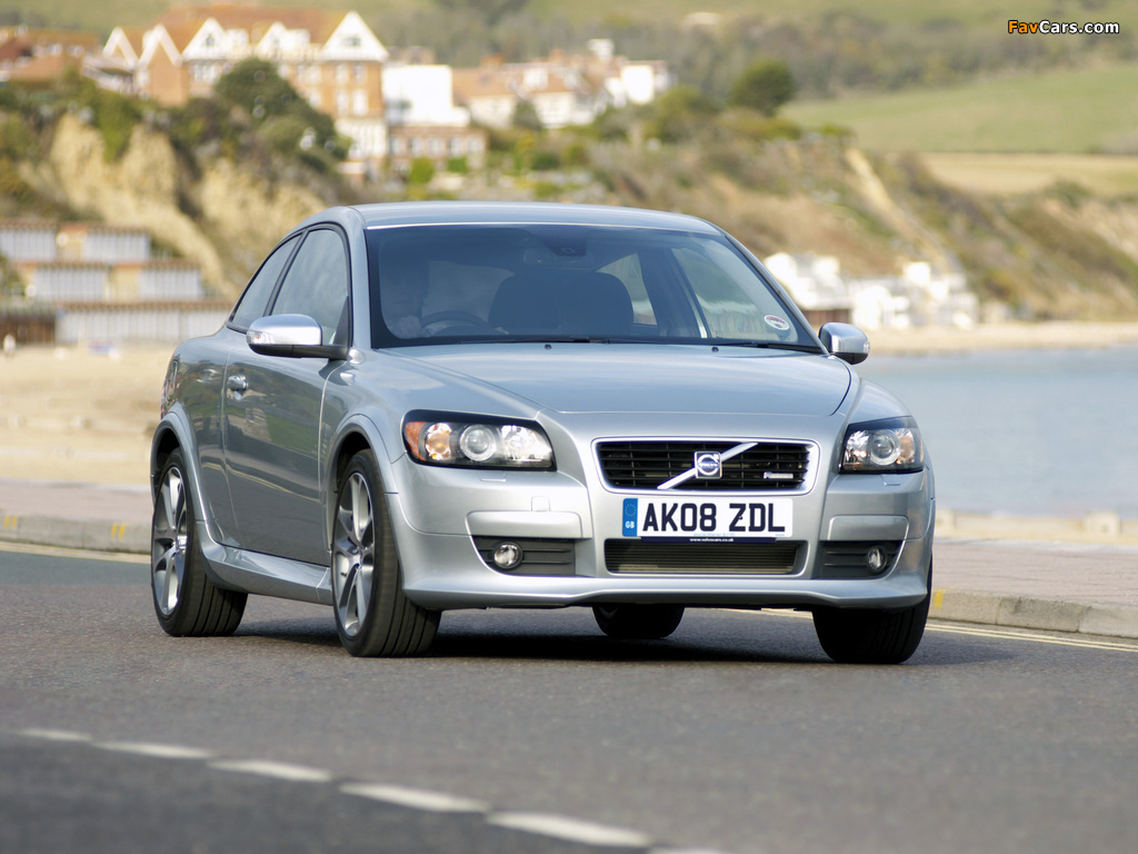 Volvo C30 R-Design UK-spec 2008–09 images (1024 x 768)