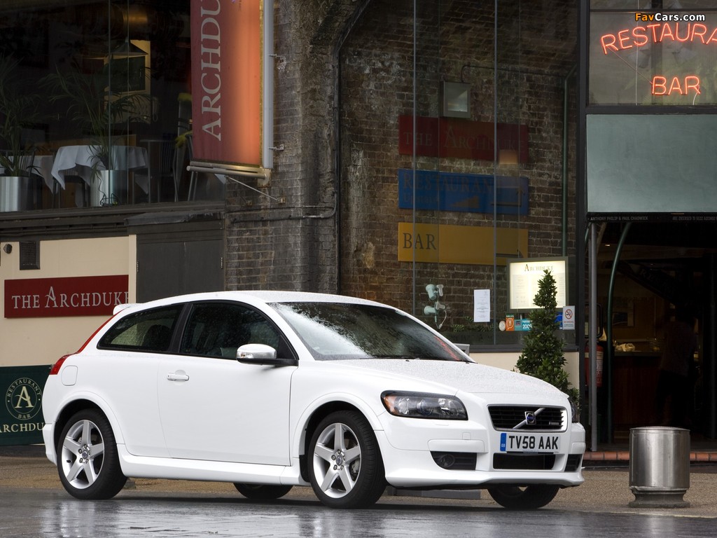 Volvo C30 R-Design DRIVe Efficiency UK-spec 2008–09 wallpapers (1024 x 768)