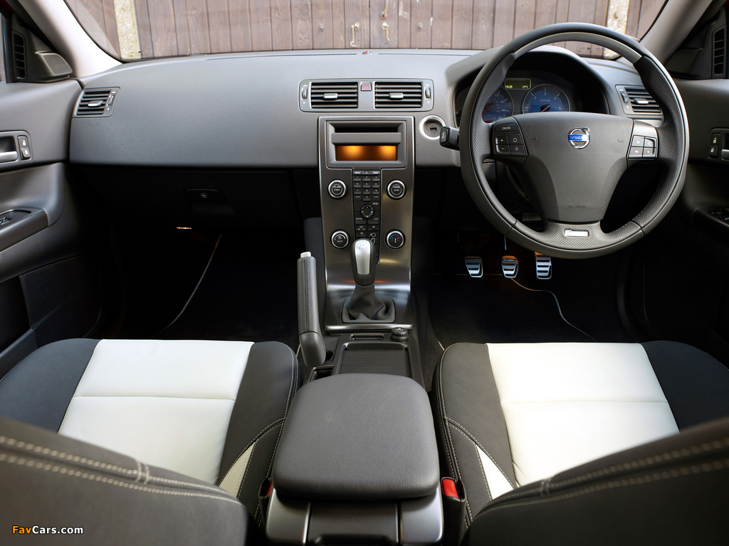 Volvo C30 R-Design DRIVe Efficiency UK-spec 2009 pictures (1024 x 768)