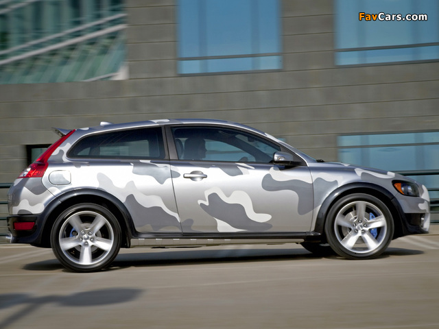 Heico Sportiv Burton Snowboards Volvo C30 2006 wallpapers (640 x 480)